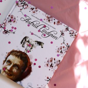 Astrid Lindgren - en biografi for børn, Agnes-Margrethe Bjorvand, Lisa Aisato 